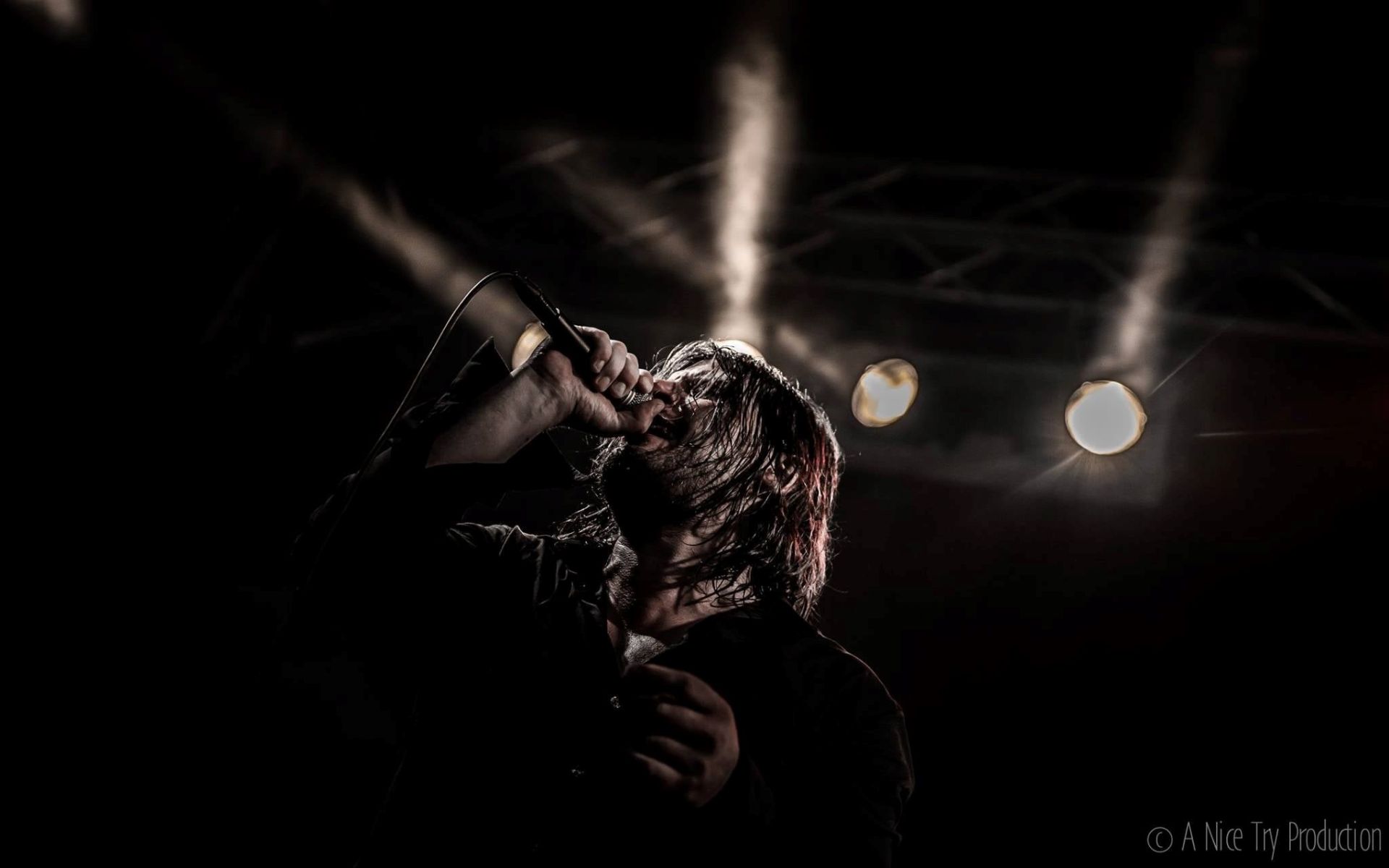 Tribute To The Doors