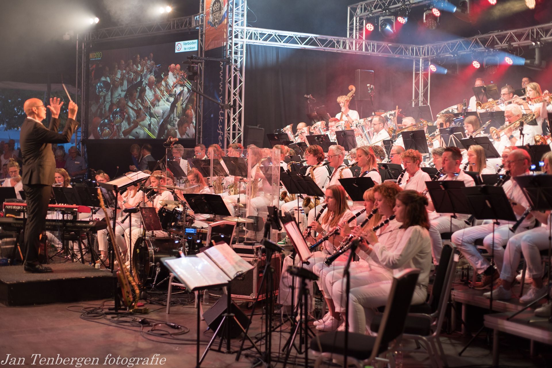 Muziekvereniging Excelsior & Vocal Group XXL